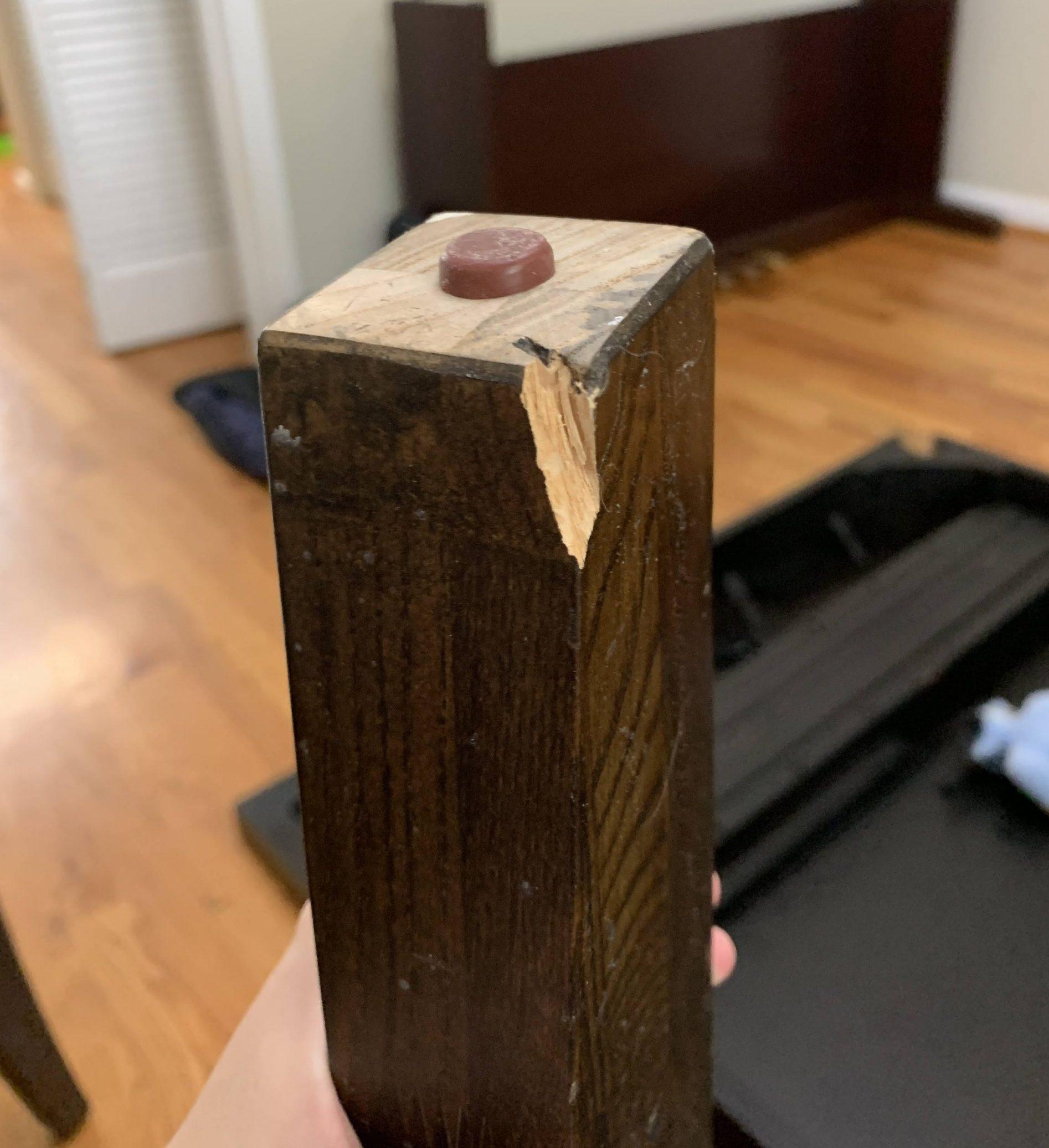 Minor moving damage from Katie M.'s Illinois to North Carolina move