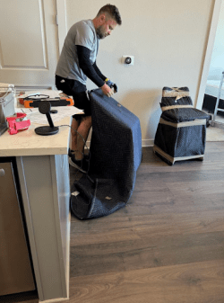 Mayzlin Relocation mover packing household items